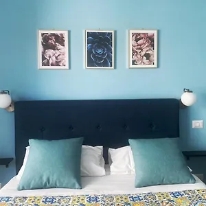 Domus D'amore , Naples Italy