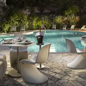 Buona Fortuna Otel
